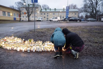 Suomijoje po šaudynių mokykloje paskelbta gedulo diena