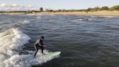 „Surf Camp“ banglenčių akademija