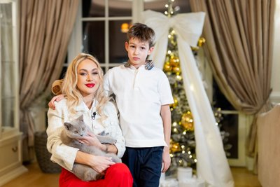 Oksana Pikul su sūnumi Dominyku