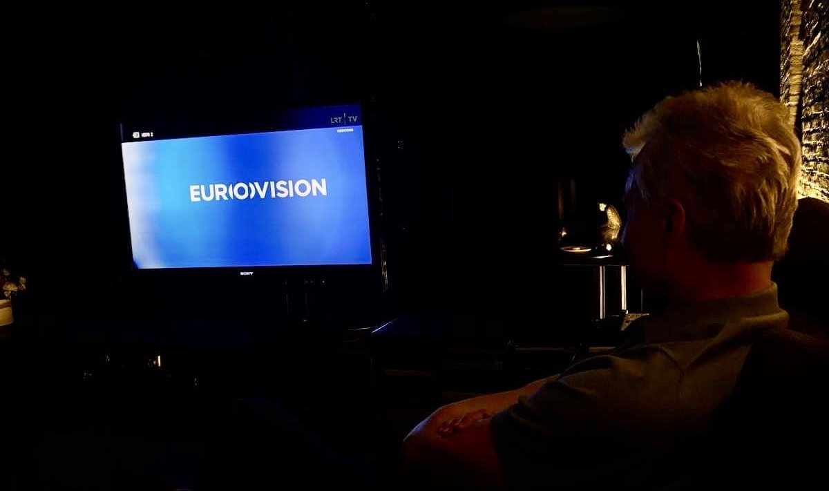 G. Nausėda žiūri „Euroviziją“