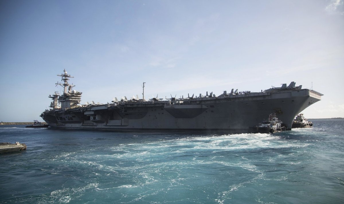 „USS Theodore Roosevelt“