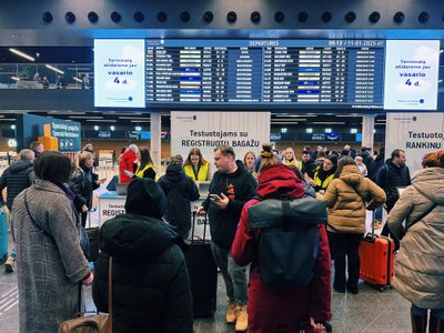 Vilniaus oro uosto i?vykimo terminalo testavimas