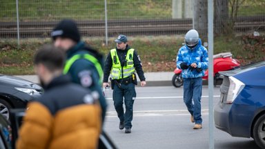 Policijos reidas Vilniuje: ne vienas vairuotojas turėjo problemų dėl išvakarėse išgerto alkoholio 