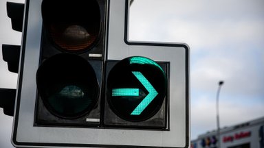 Vilniečiai nepatenkinti pokyčiais šviesoforais reguliuojamose sankryžose: didina spūstis