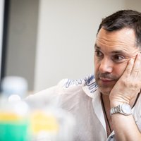 Zelenskis pasirašė dekretą dėl sankcijų Arestovyčiui