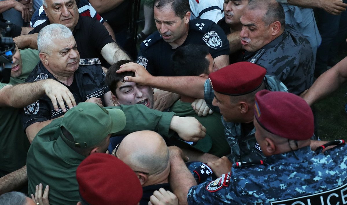 Protestai Armėnijoje