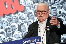 Lechas Wałęsa parašė atvirą laišką Trumpui: esame sukrėsti