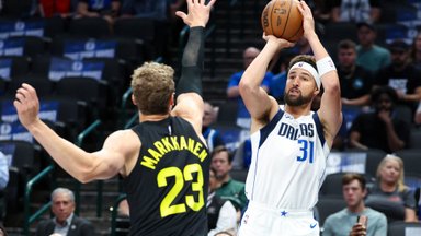 Thompsonas tritaškiais pradėjo naują erą „Mavericks“ komandoje