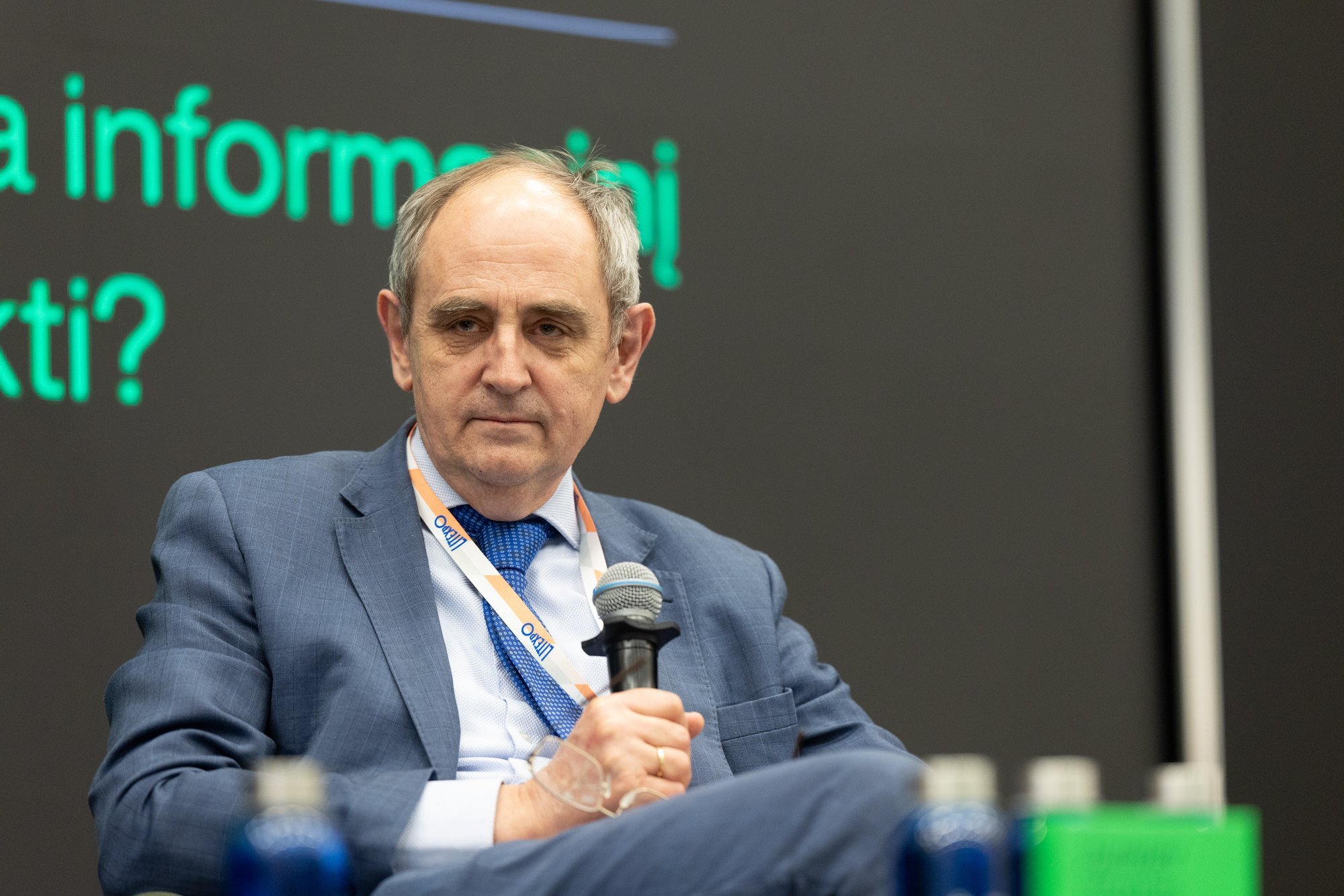 Edward Lucas. Cracks: But no crackdown
