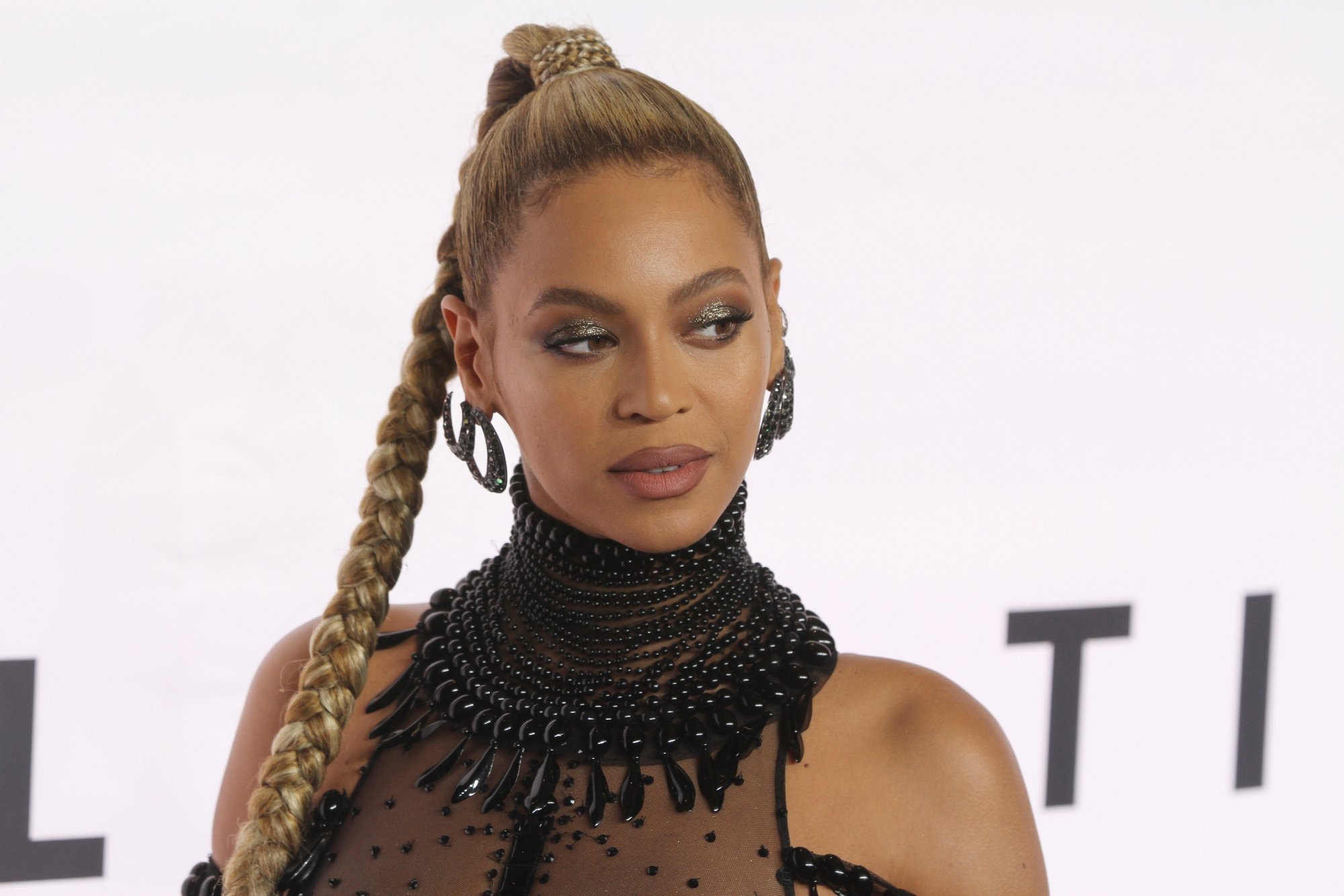 Apie dvynių gimimą paskelbęs Beyonce tėvas sulaukė dainininkės gerbėjų ...