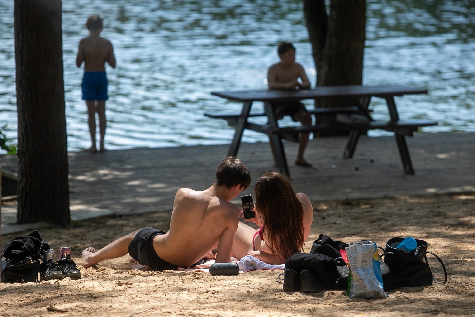 Seven in 10 Lithuanians overspend in summer: Where does the money go?