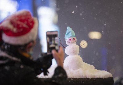 Niujorką užgriuvo didžiausia sniego pūga per dešimtmetį