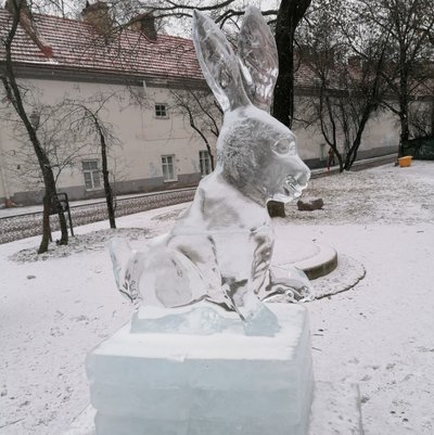 6 pav. Naujųjų metų skulptūra Tibeto skvere, Užupyje (aut. Oko Sutama) (Alvydo Žickio nuotr.)