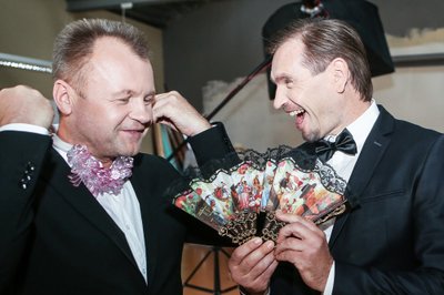 Saulius Urbonavičius-Samas, Marijonas Mikutavičius