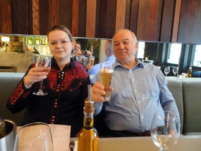 Julija Skripal, Sergejus Skripalis