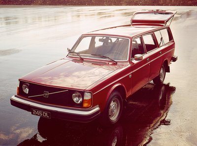 Volvo 245 DL