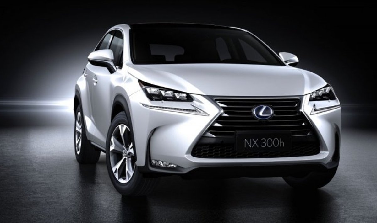 Lexus NX300