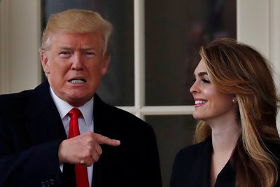 Donaldas Trumpas, Hope Hicks