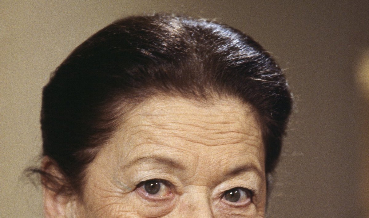 Mirė ilgametė „Vogue“ redaktorė bei rašytoja E. Charles-Roux - Delfi veidai