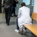 Susirgai vėžiu – palauk savo eilės: ministerija tikina, kad viskas gerai, o gydytojai baiminasi, kad nebebus kam gydyti