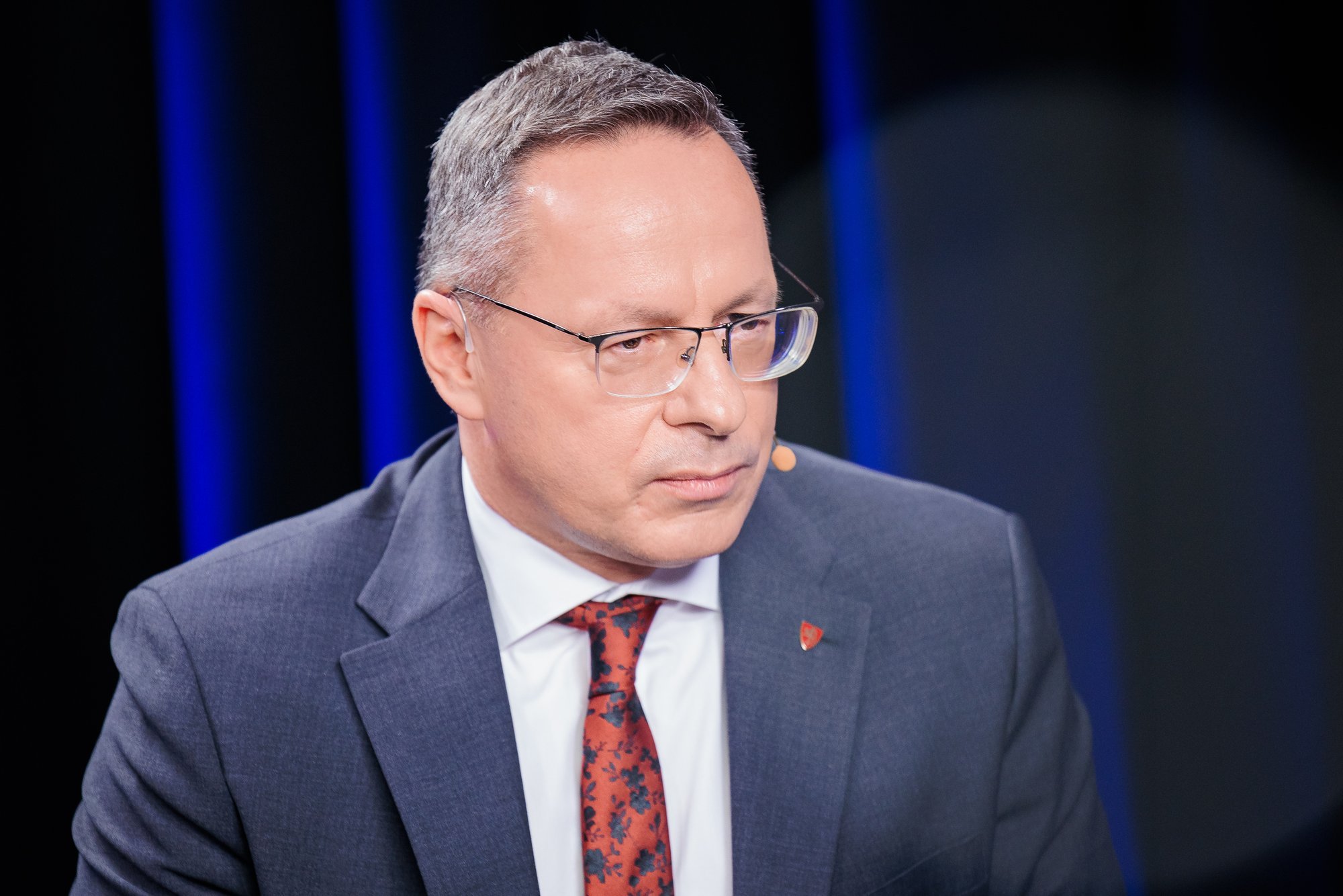 Pavilionis Poses Difficult Questions to Budrys on China Policy