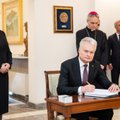 President and first lady honoured memory of Pope