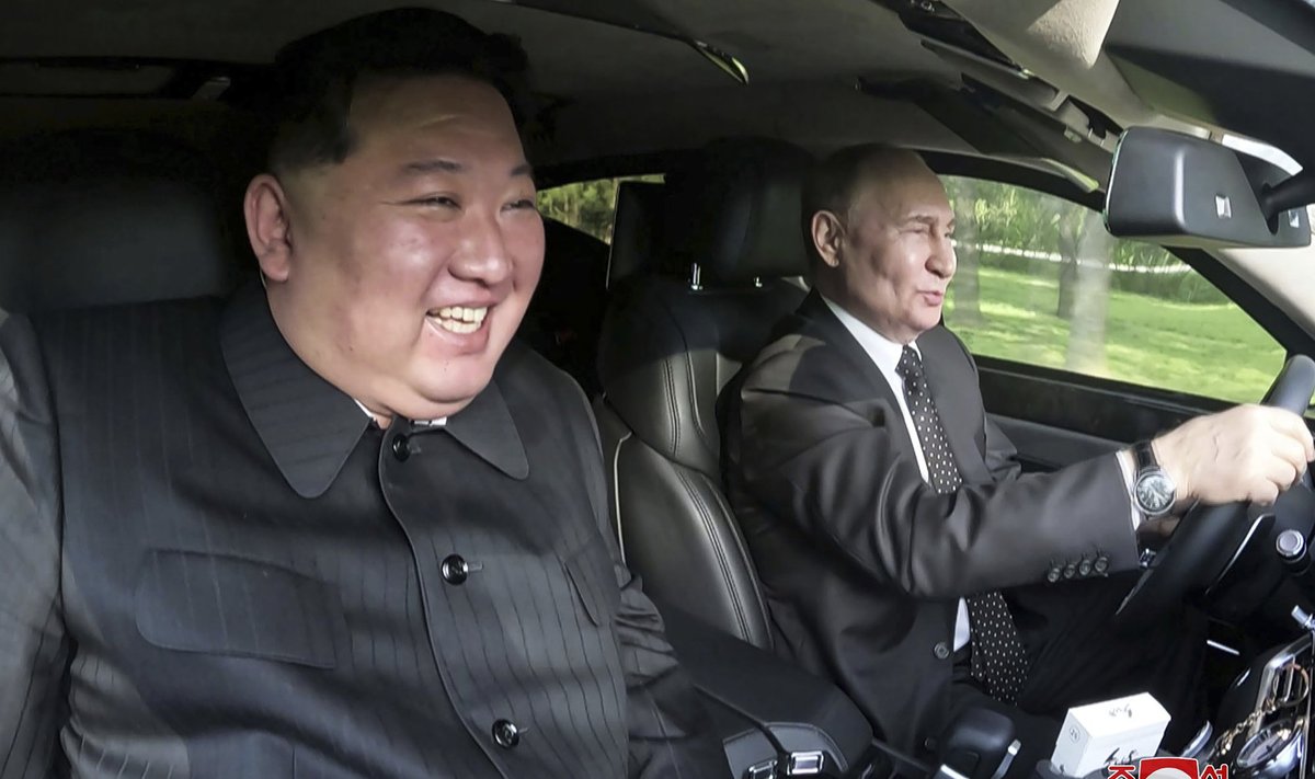 Kim Jong Unas ir Vladimiras Putinas