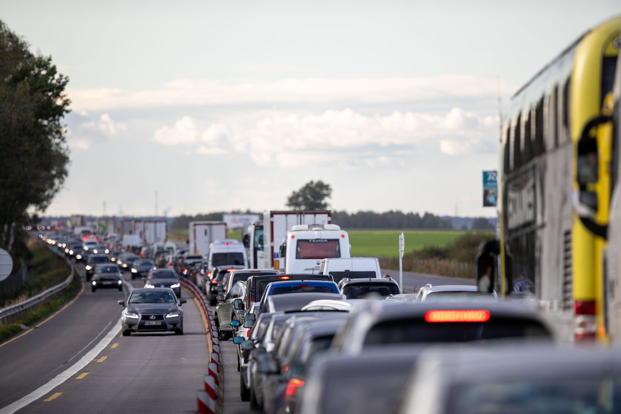 Lithuania Faces Significant Traffic Jams Amid Road Repairs