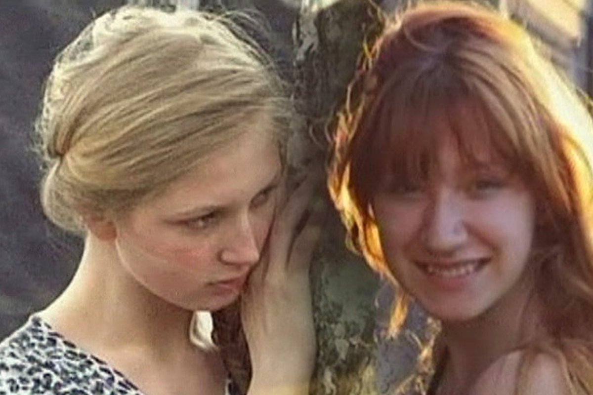 Девочки изнасиловали кровь Жестокое убийство двух девушек под Москвой: первые версии - Delfi RU