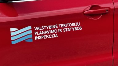 Skandalas Telšiuose: tarybos narė metų metus be leidimo naudojosi valstybine žeme