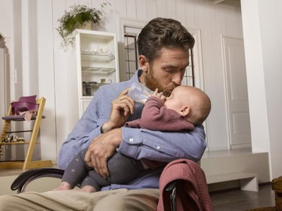 „Philips Avent“ tyrimas: dvi iš trijų mamų savo pagrindiniams poreikiams patenkinti kasdien turi mažiau nei vieną valandą