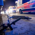 Policija ieško automobilio, mėginusio tyčia partrenkti paspirtuku važiuojančią moterį