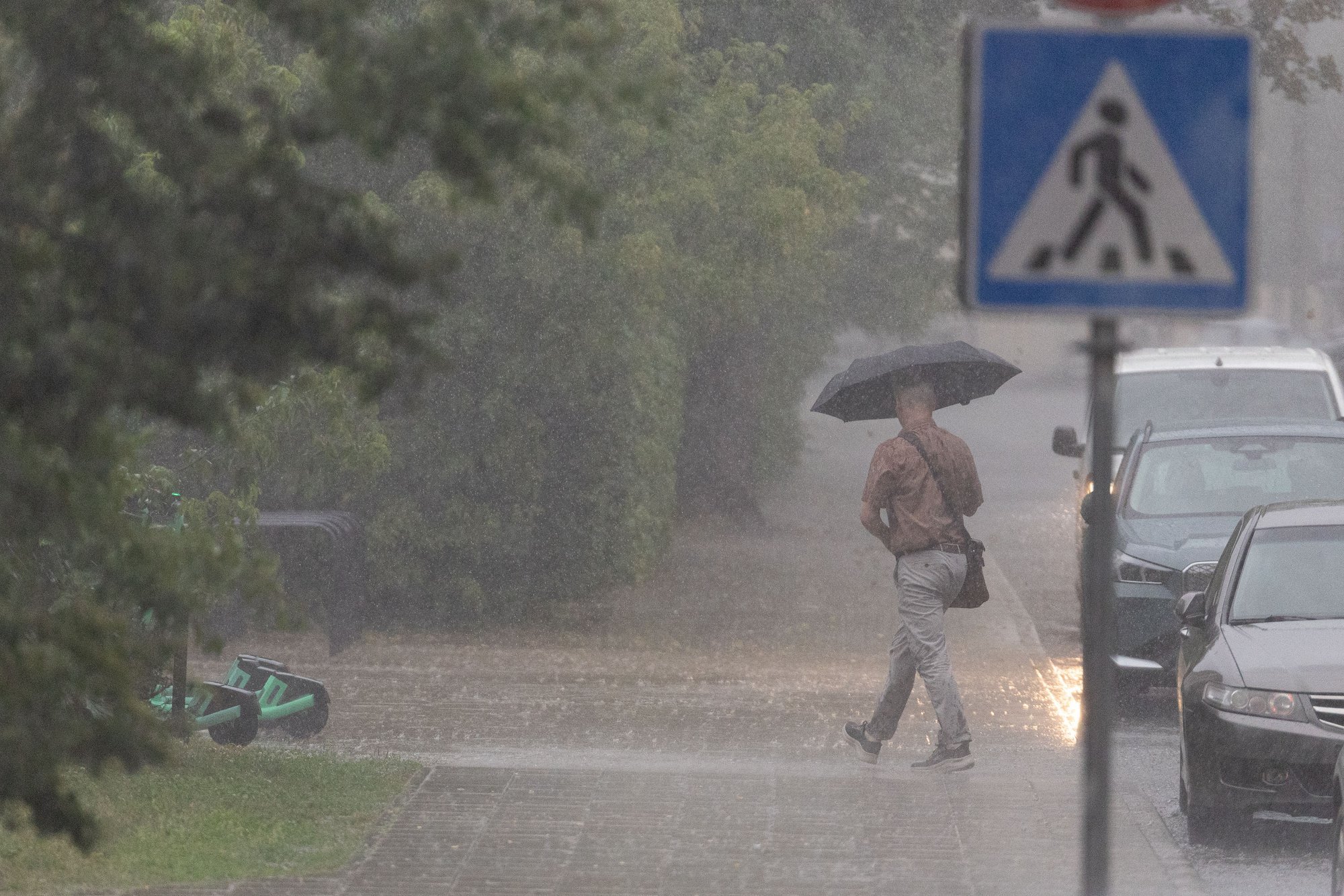 Lithuania Faces Rainy Long Weekend with Thunderstorms and Strong Winds