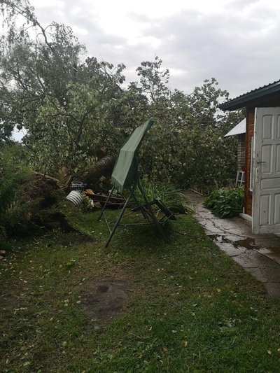 Kaišiadorių raj. audros padariniai. Nuotrauka iš Orų entuziastų puslapio