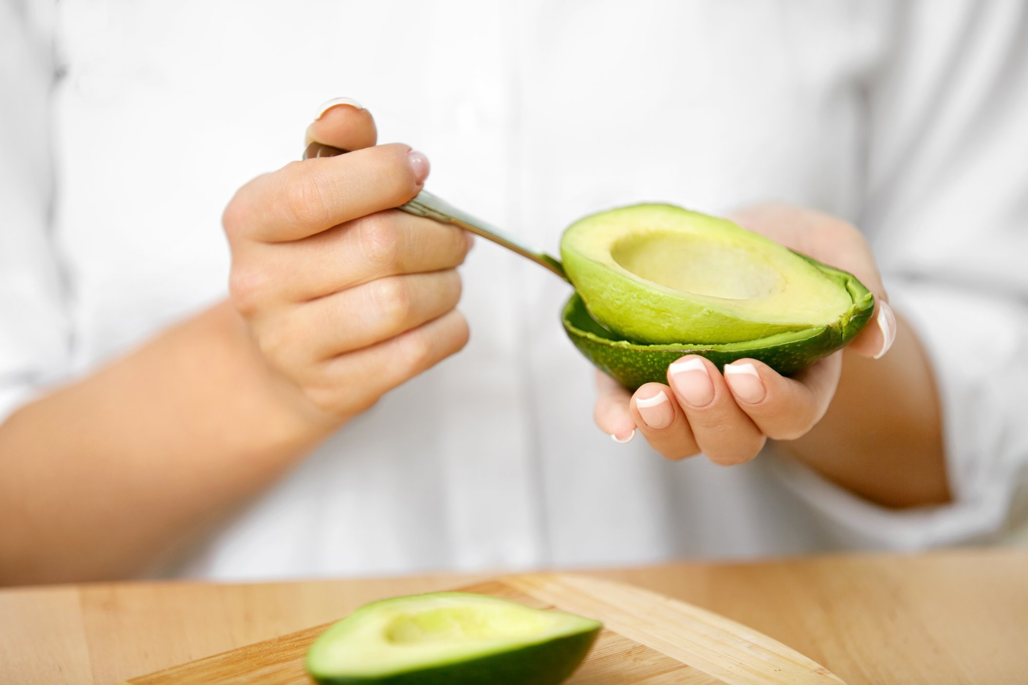 What happens to your body if you eat an avocado every day? Scientists name 4 possible changes