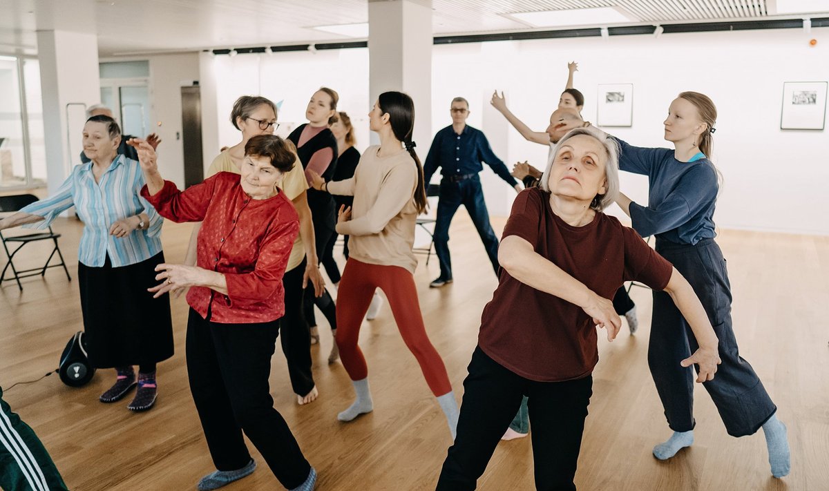 Dance Well