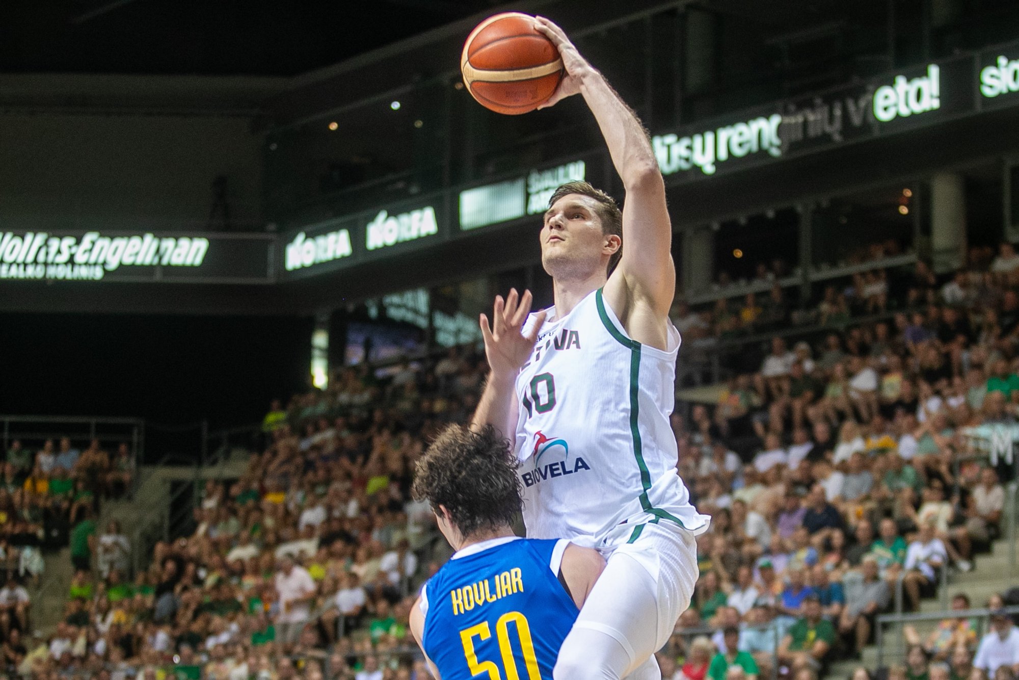 Lithuania's National Basketball Team Loses Crucial Warm-Up Match