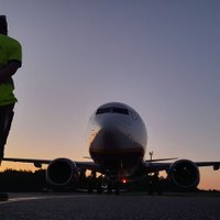Augant skrydžių skaičiui reikalingi darbuotojai Vilniaus ir Kauno oro uostuose – siūlo valandinį atlygį