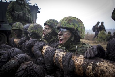 Lithuanian troops exercise in Rukla