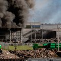 Didelis gaisras Vilniuje – užsidegė atliekų perdirbimo gamykla