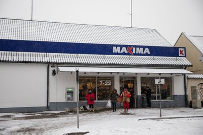 Nemenčinės miesto „Maxima“