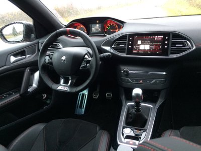 "Peugeot 308 GTi"