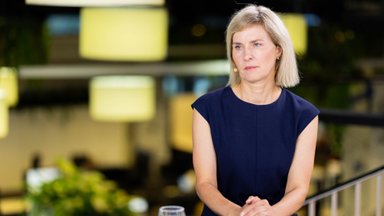 Piniginiai reikalai. Saulės elektrinė daugiabutyje – ką žinoti apie įsirengimą?