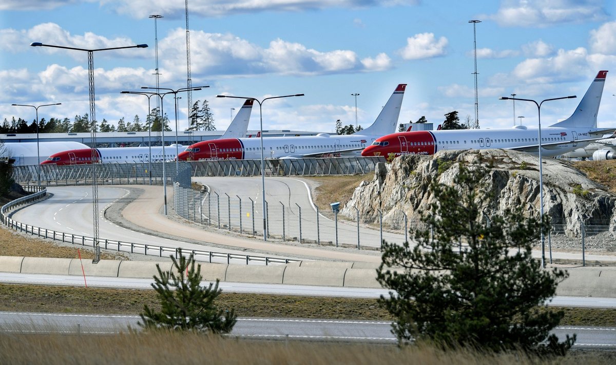 Arlandos oro uosto rajone buvo pastebėti mažiausiai keturi skirtingo dydžio dronai