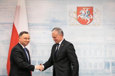 Andrzejus Duda, Gitanas Nausėda