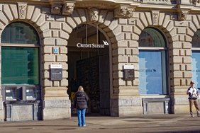 „Credit Suisse“ žlugimo tyrimas smogia bankininkystės priežiūros institucijai