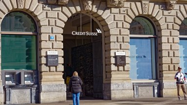 „Credit Suisse“ žlugimo tyrimas smogia bankininkystės priežiūros institucijai