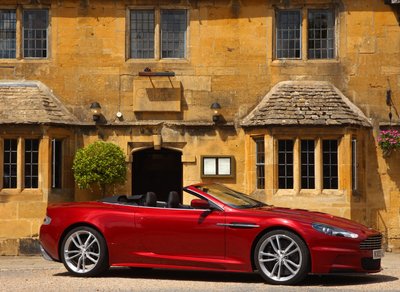 Aston Martin DBS Volante