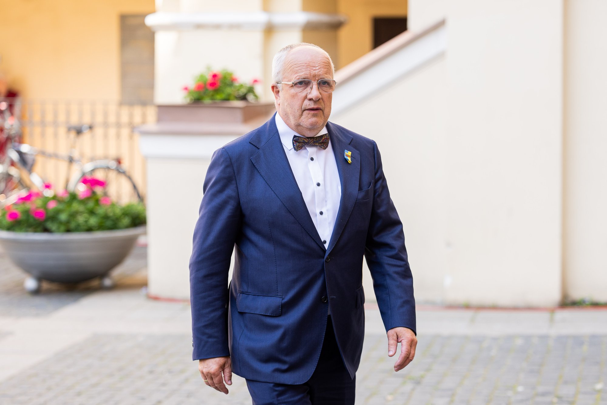 Olekas Urges Trakai Municipality to Rethink Restructuring of Two Polish-Language Schools