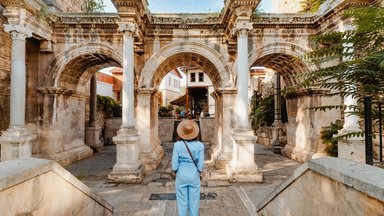 Where to travel to enjoy the real summer: top easily reachable destinations